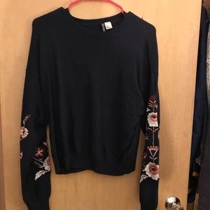 Navy blue sweater w/beautiful sleeve embroidery